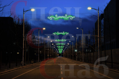 Новогоднее украшение для улицы. Световая перетяжка Небесный узор Зеленая 400*85 см